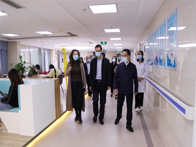 创新发展新思路、人文关怀新起点─我院护理部召开护理人文关怀动员大会